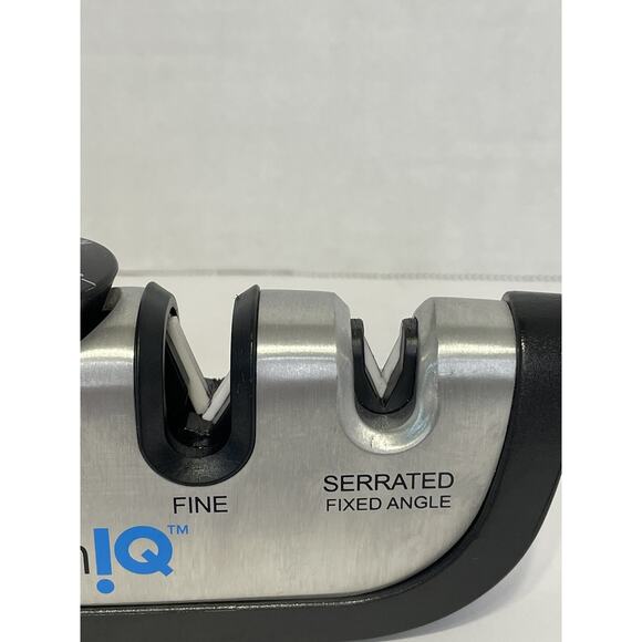 KitchenIQ Edge Grip 2-Stage Knife Sharpener Manual Coarse & Fine Slots - Picture 3 of 8